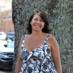 Headshot of 2K Teacher at First Pres, Jo Natalino.